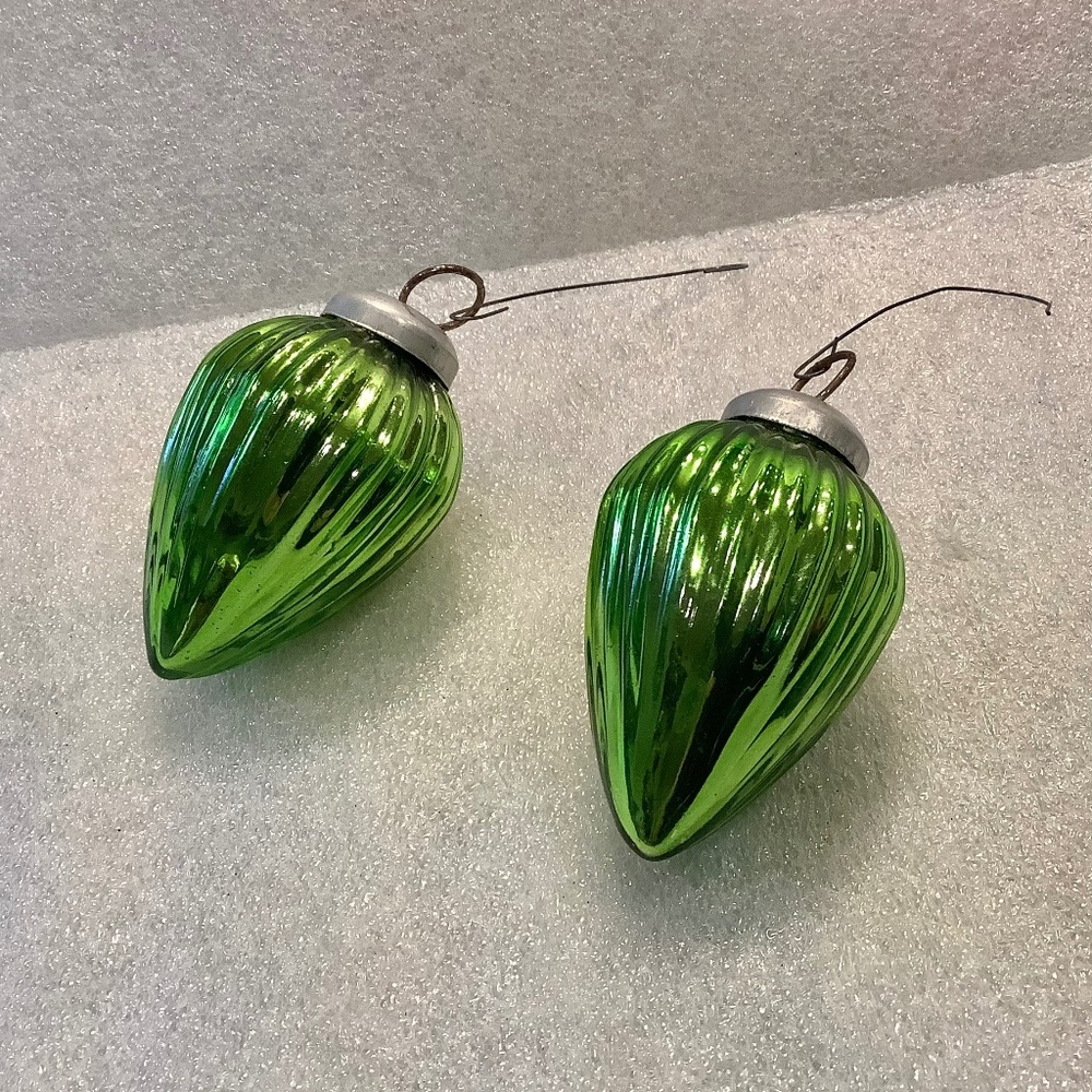 Vintage Christmas Ornaments Green Glass Ribbed Pine Cone Teardrop Set of 2